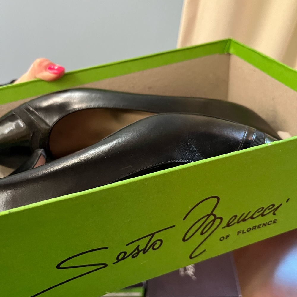 Vintage black heels